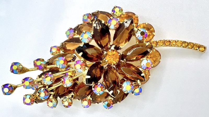 Front view of Topaz Navettes Brooch
