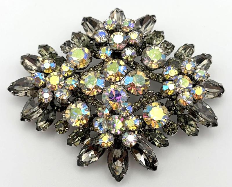 Front view of Gray (black Diamond) Navettes Brooch