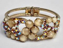 Yellow Cabochons Bracelet Clamper
