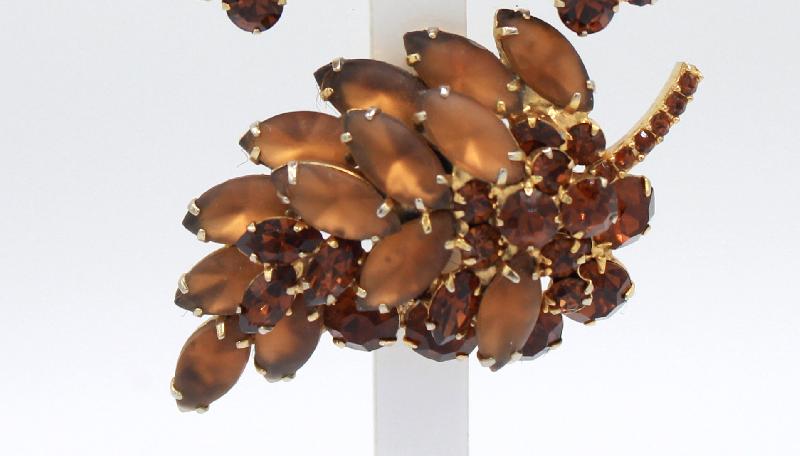Front view of Topaz Navettes Frosted Brooch