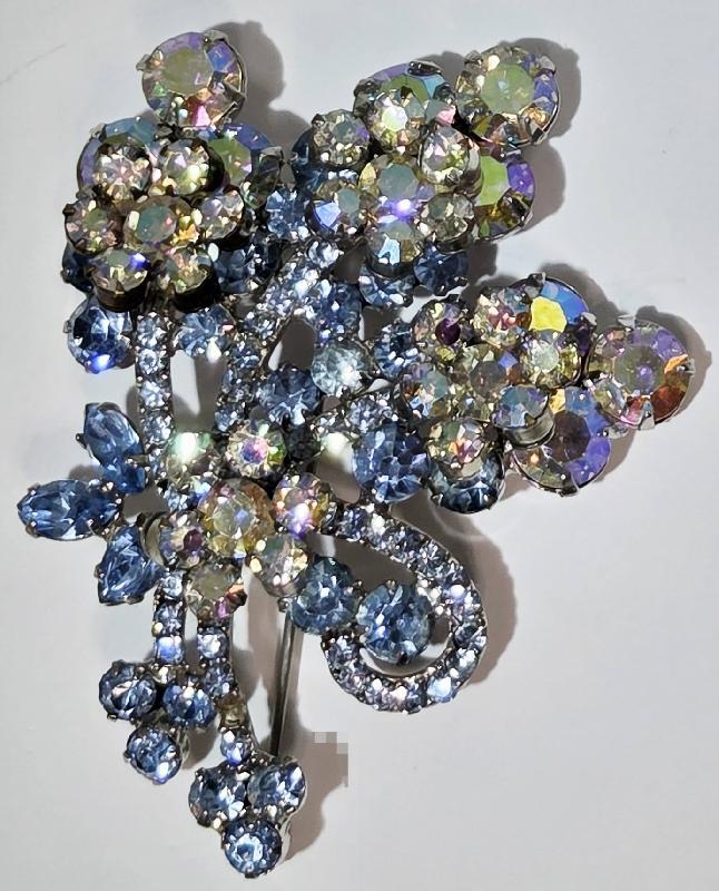 Front view of Blue Navettes Brooch