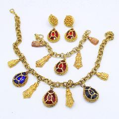 Multiple Colors Pear Plastic Necklace