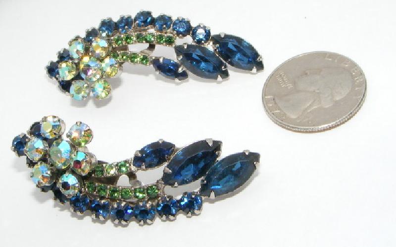 Front view of Blue Navettes Earrings Clip
