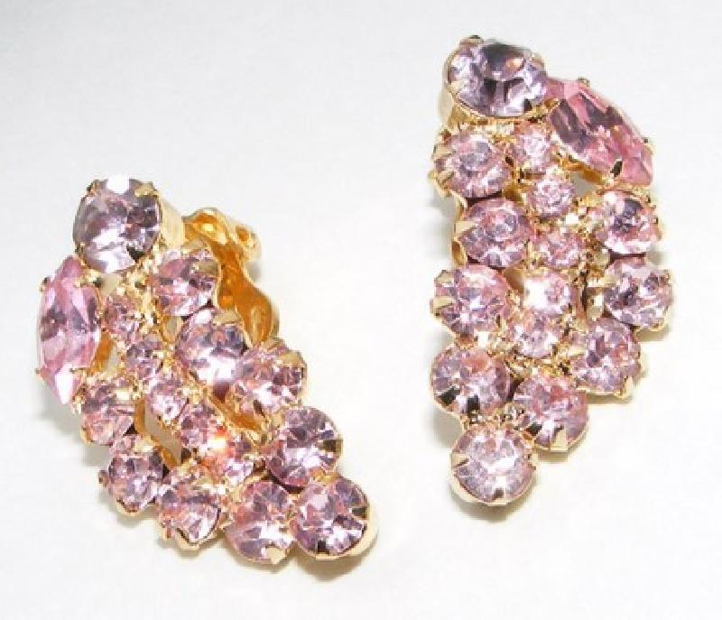 Front view of Pink Navettes Earrings Clip