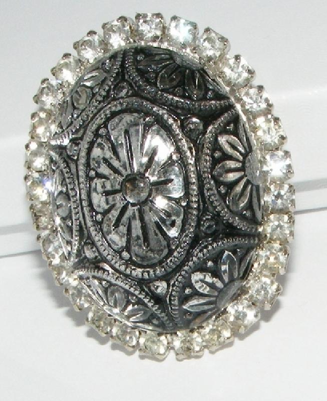 Front view of Clear Cabochons Molded/Cut Pin Pendant