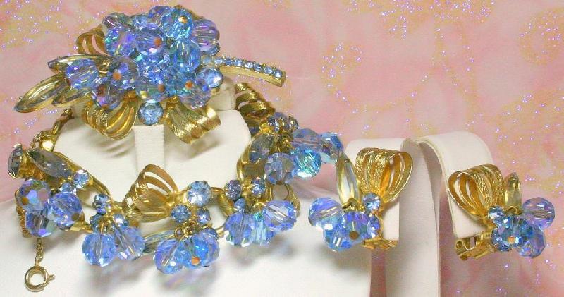 Front view of Blue Navettes Earrings Clip