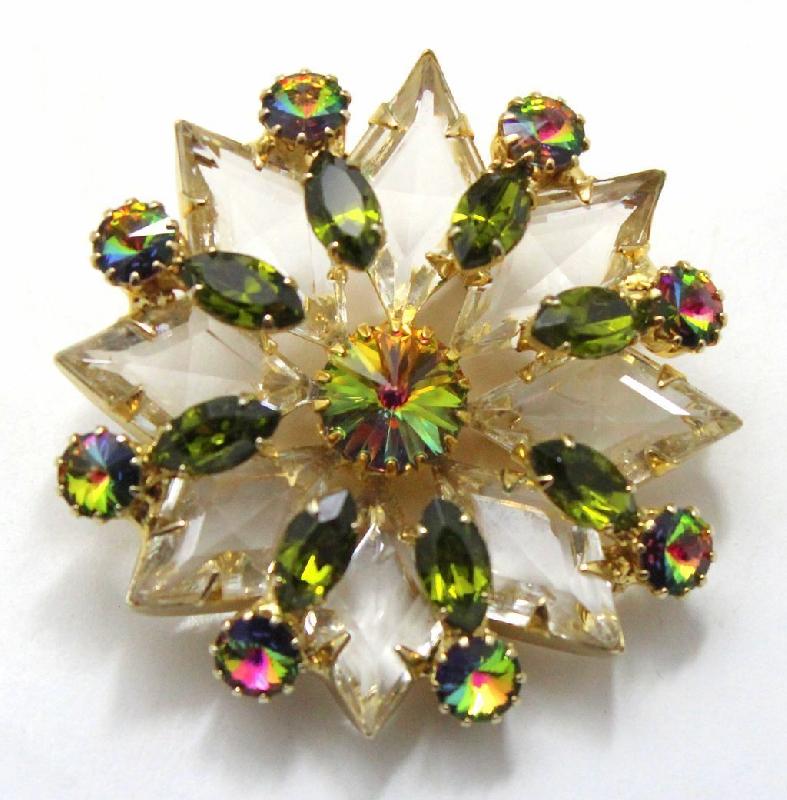 Front view of Clear Diamond Rivoli/Margarita Brooch