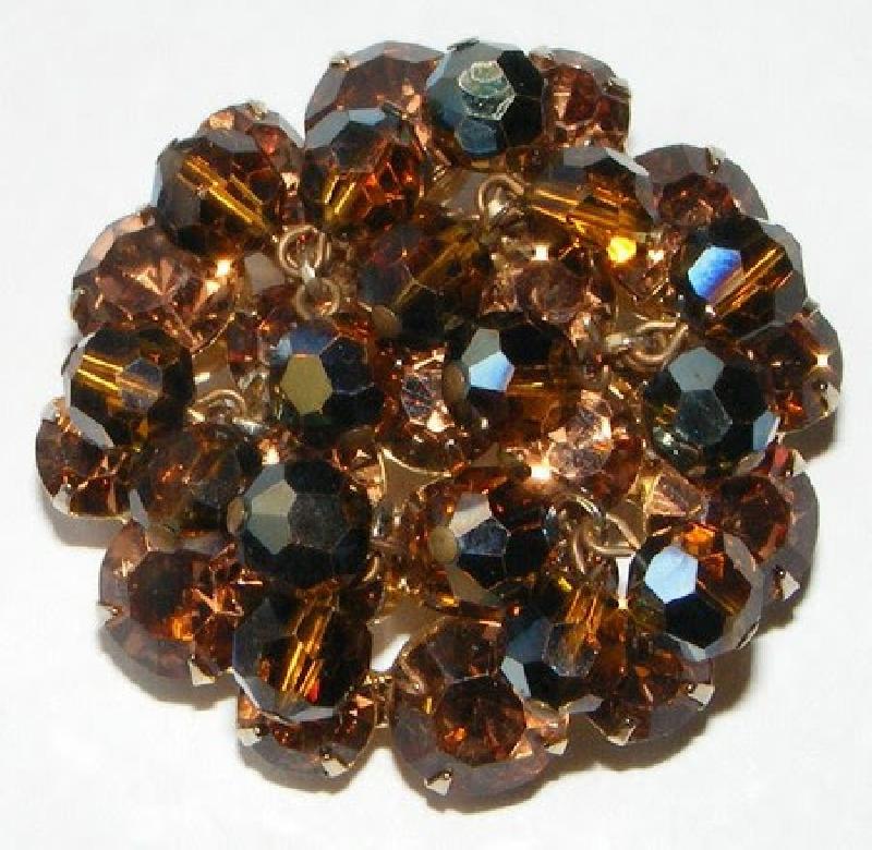 Front view of Topaz Chatons Only Brooch